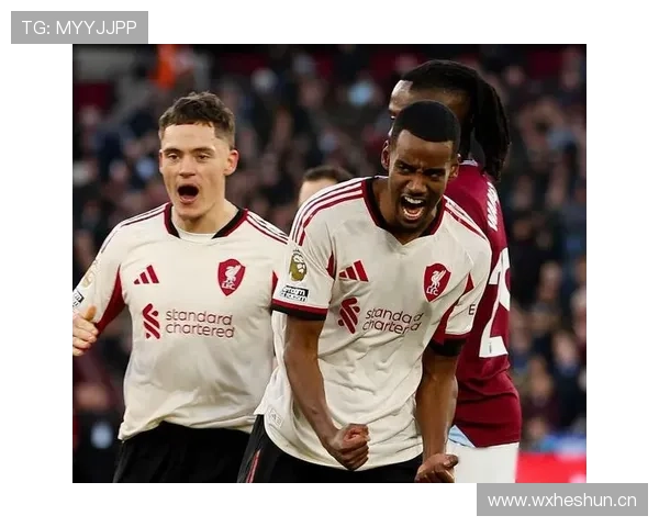 若昂·坎塞洛对阵萨拉赫：对抗英超顶级边路攻击手