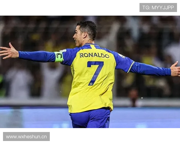 切尔西引援不断背景下,核心框架摇摆呈现阶段性变化,对球队稳定性带来考验 切尔西引援不断背景下,核心框架摇摆呈现阶段性变化,对球队稳定性带来考验