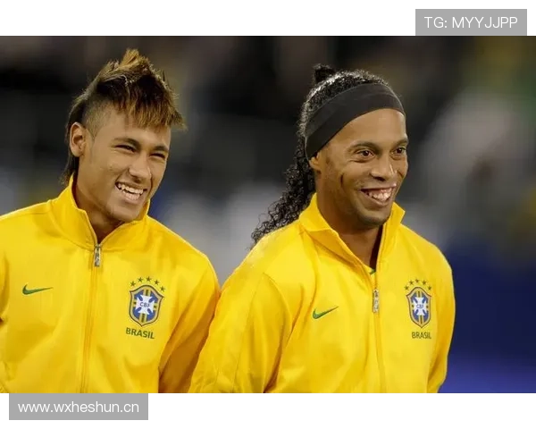 小罗退役后还在夜店蹦迪，豪宅里养了三只老虎当宠物？